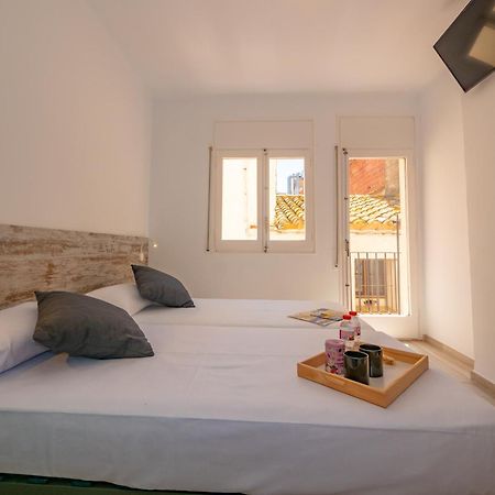Agi Gloria Rooms 罗萨斯 外观 照片