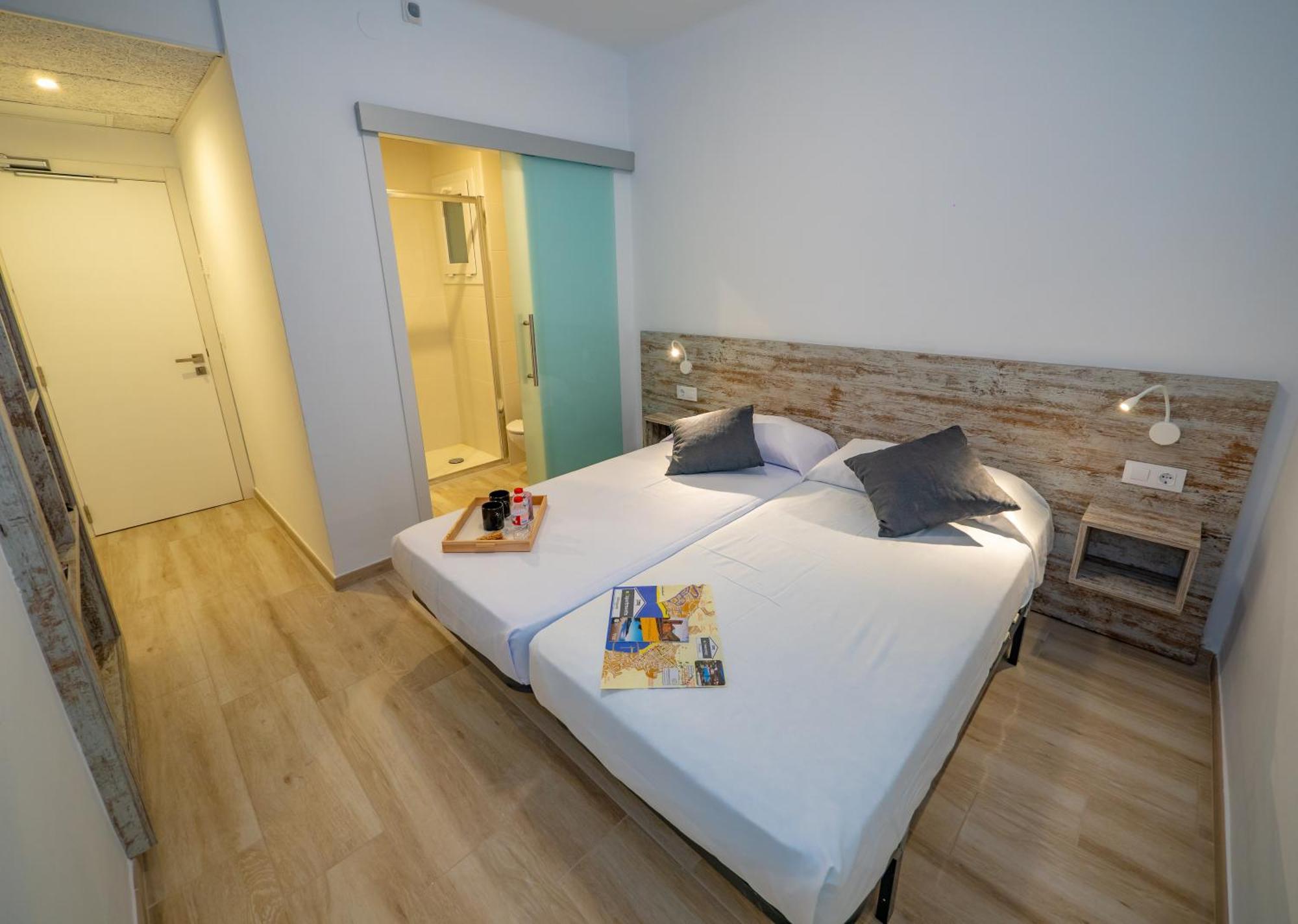 Agi Gloria Rooms 罗萨斯 外观 照片