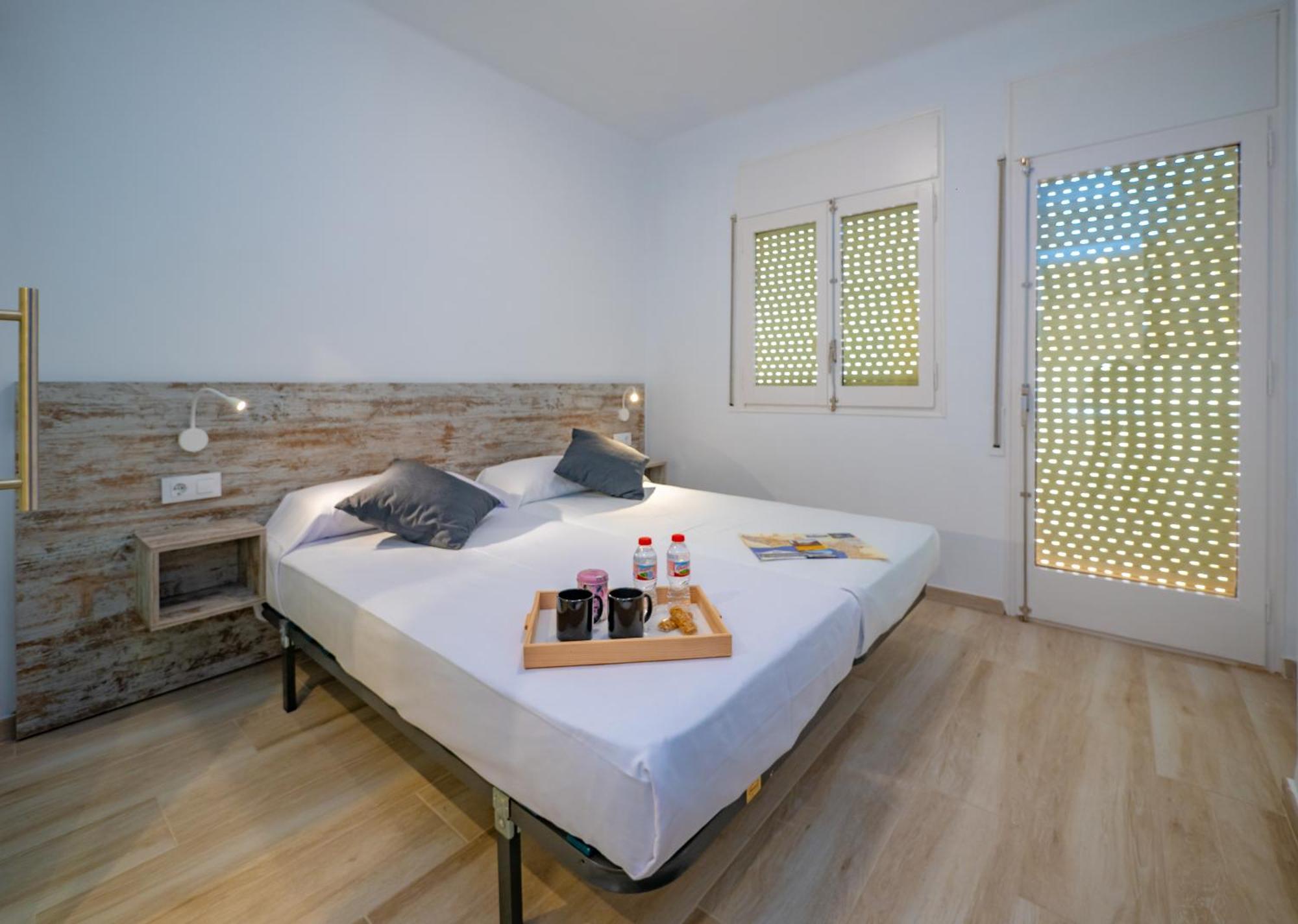 Agi Gloria Rooms 罗萨斯 外观 照片