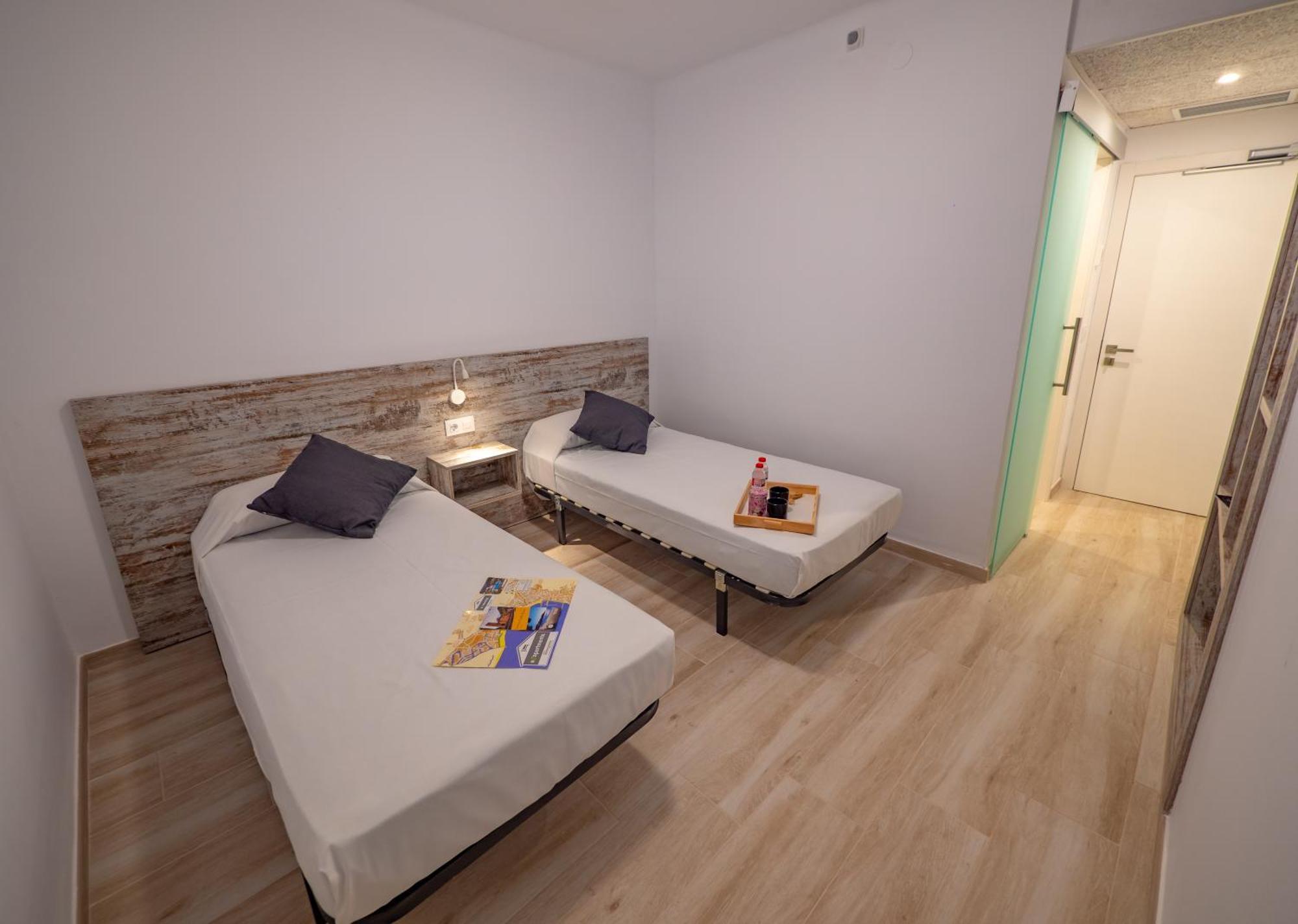 Agi Gloria Rooms 罗萨斯 外观 照片