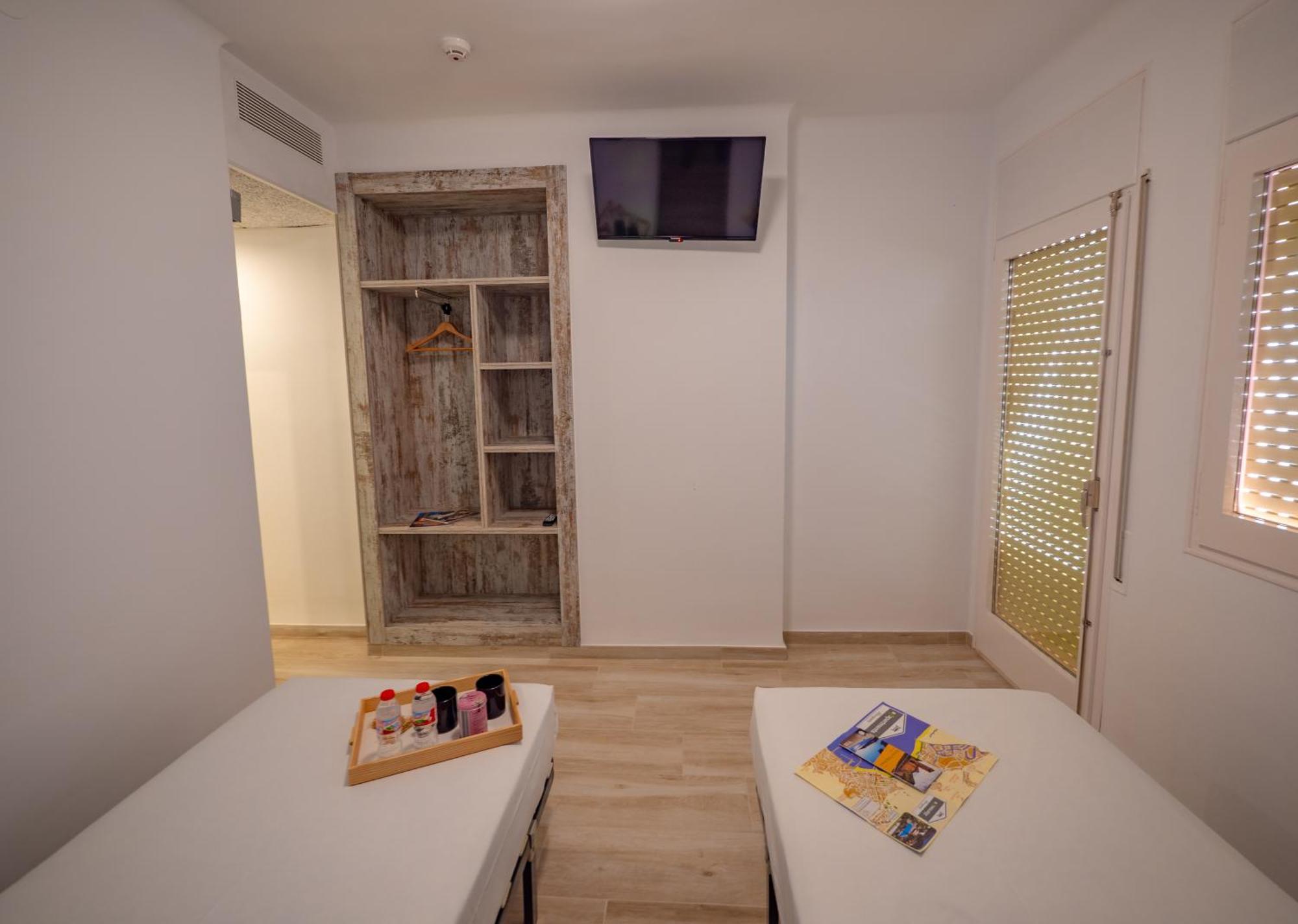 Agi Gloria Rooms 罗萨斯 外观 照片